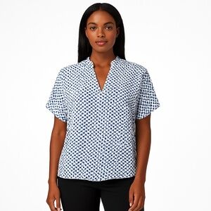 KARLIE Blue White Dot Print V Neck Short Sleeve Blouse Size Medium